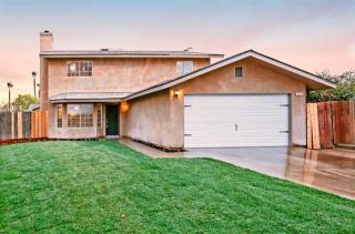 2038 Portola Ave, Fresno, CA 93726-0226