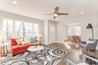 3109 Ventosa Dr, Charlotte, NC 28205-3242