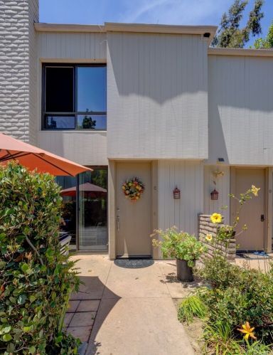3603 Fox Ridge Ln, Palos Verdes Estates, CA 90274-4144
