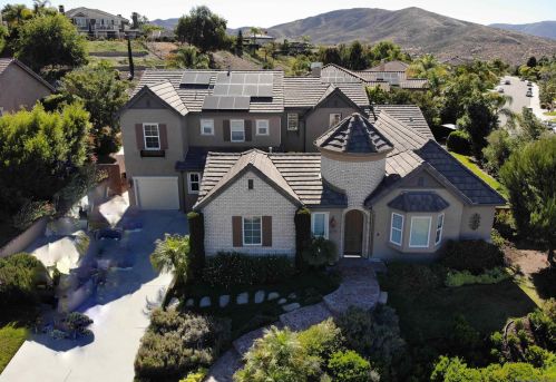 691 Coastal Hills Dr, Chula Vista CA  91914-4319 exterior