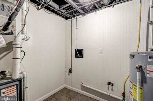 1509 Robert Rd, Lancaster PA  17601-5632 exterior