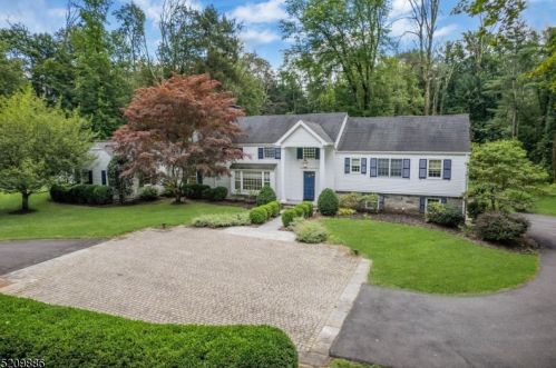 147 Glen Alpin Rd, Morristown, NJ 07960-6796