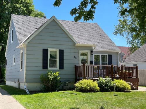 231 Orient St, Fairmont, MN 56031-3946