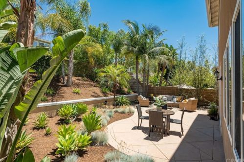 10 Brockton, Irvine CA  92620-7911 exterior