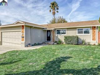 604 Ruth Way, Livermore, CA 94550-4044