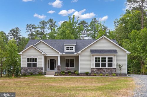 96 Winchester Trl, Mineral, VA 23117-4592