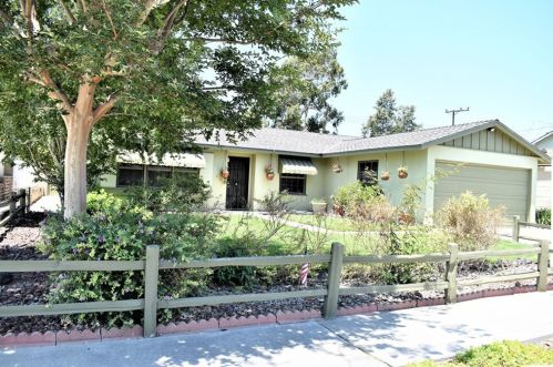 12171 Bartlett St, Garden Grove, CA 92845-1525