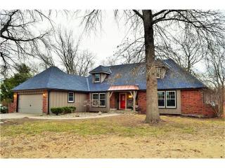 12421 Valley Brook Dr, Grandview, MO 64030-1534