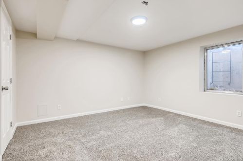 5684 Quemoy Ct, Aurora CO 80018-3133 exterior