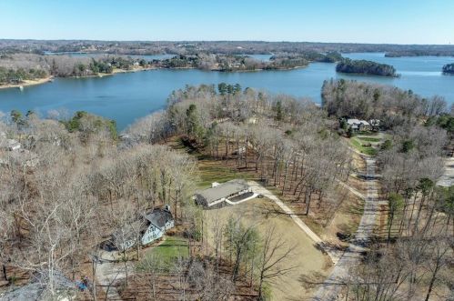 1177 Antioch Campground Rd, Gainesville, GA 30506-1753