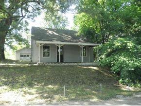 1311 Gourley Pike, Blmgtn IN  47404-1504 exterior