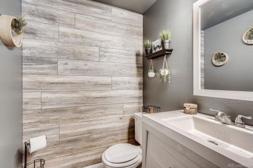 14645 Stanford Pl, Aurora CO 80015-1211 exterior