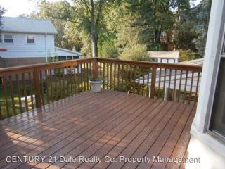 2796 Cambridge Rd, York PA  17402-3933 exterior