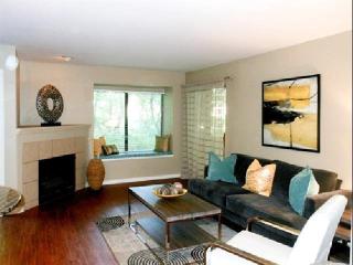 2850 Kalmia Ave, Boulder CO  80301-5933 exterior