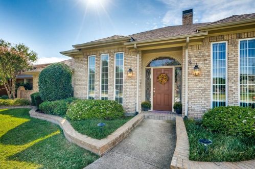 1608 Cross Bend Rd, Plano, TX 75023-6539