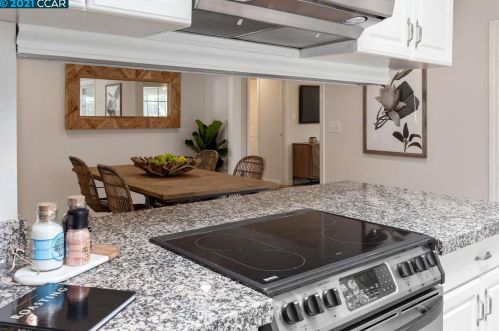 1925 Alvina Dr, Concord CA  94523-2801 exterior