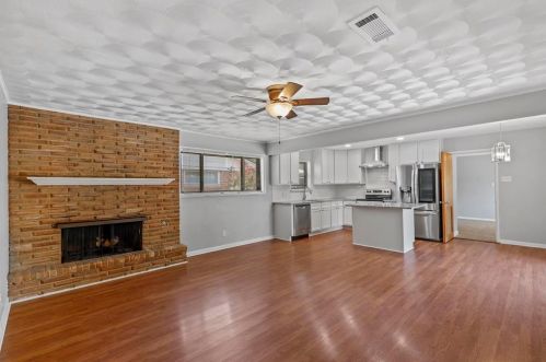 2001 Benjamin Rd, Irving TX  75060-5106 exterior