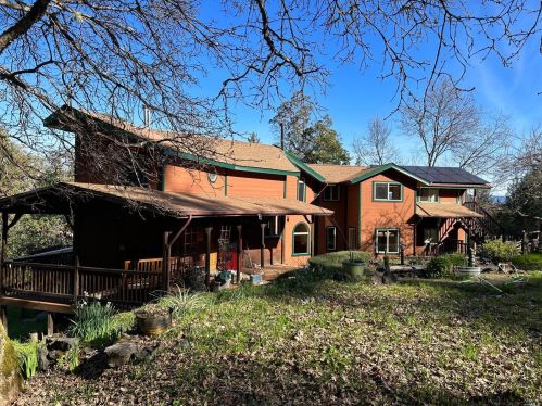 3100 Radical Ridge Rd, Redwood Valley, CA