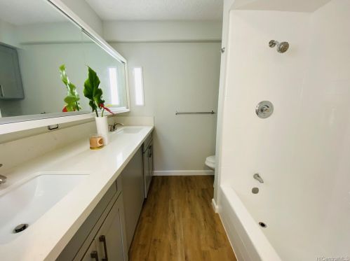 1655 Makaloa St, Honolulu HI  96814-3946 exterior