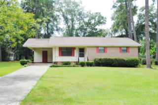 115 Poplar St, Fitzgerald, GA 31750-8819
