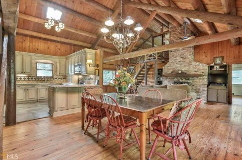 241 Bruce Jackson Rd, Newnan, GA 30263-4918