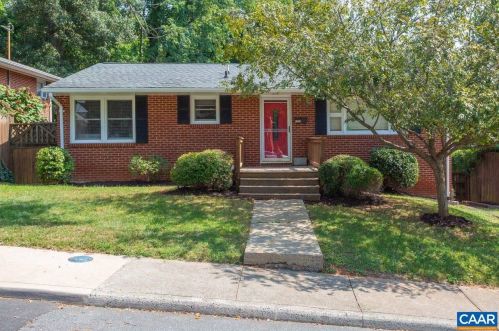 108 Baker St, Charlottesville, VA 22903-3710