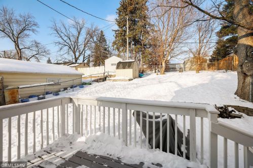 834 Algonquin Ave, Saint Paul MN  55119-3701 exterior