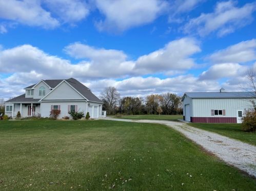 2357 2879th Rd, Marseilles, IL 61341-9623