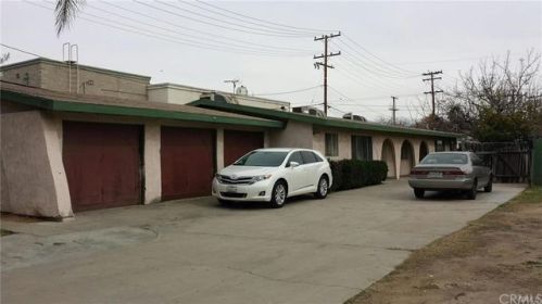 349 Clifford Ave, Rialto CA  92376-5866 exterior