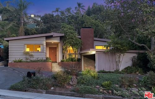 588 Entrada Dr, Santa Monica, CA 90402-1346