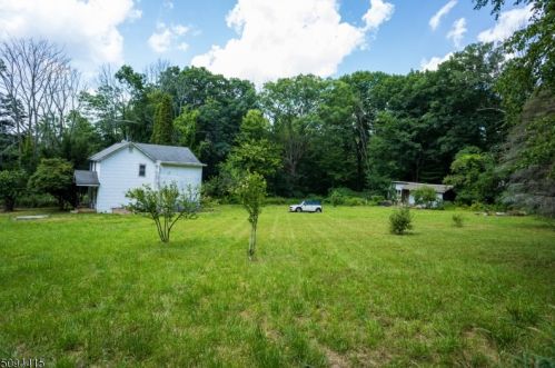 1453 Sussex Tpke, Dover, NJ 07869-1813