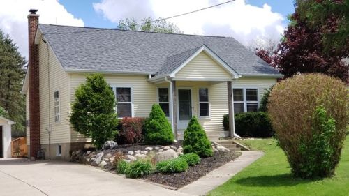 268 Sycamore St, Hinckley, IL 60520-9777