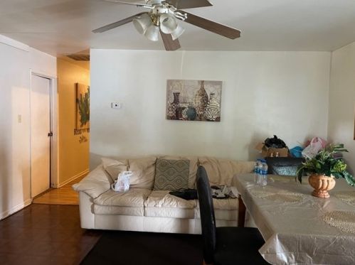 902 Purdue Ln, Matteson, IL 60443-1550