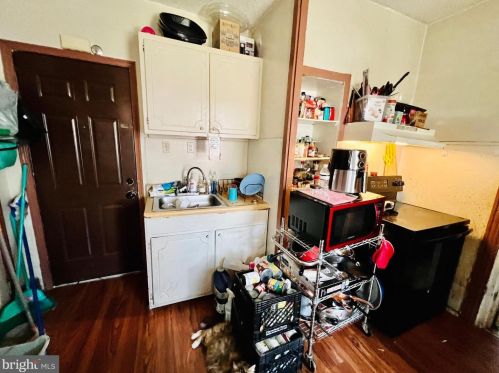 3563 11 St, Philadelphia PA 19140-4303 exterior