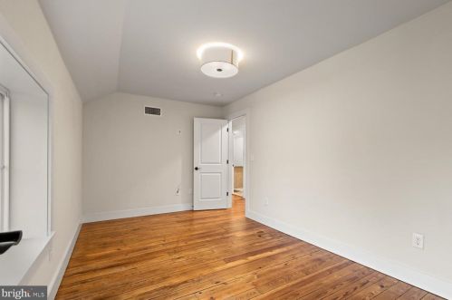 517 Marion St, Lancaster PA  17603-3026 exterior