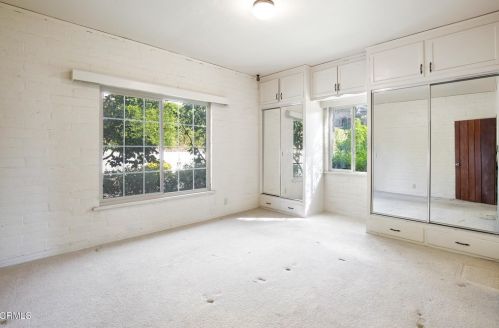 5253 Ramsdell Ave, Glendale CA 91214-3738 exterior