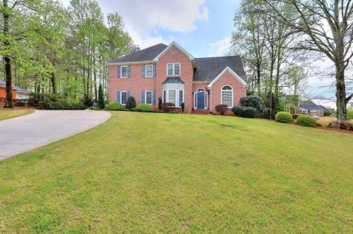 2130 Weatherstone Cir, Conyers GA  30094-2041 exterior