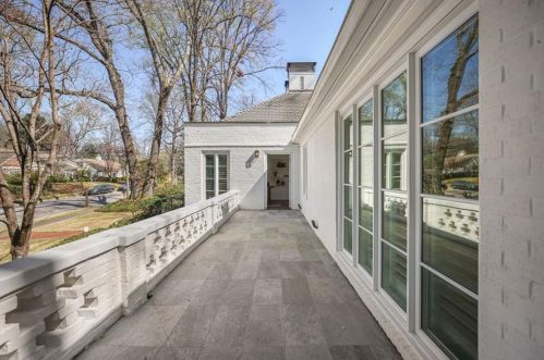 195 Beverly Rd, Atlanta GA  30309-2655 exterior