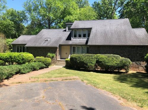 59 Fernwood Ct, Commerce, GA 30529-2608