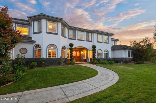 1936 Arielle Ln, Simi Valley, CA 93065-5937