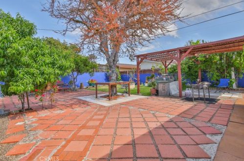 3146 Monroe Ave, Anaheim CA  92801-6034 exterior