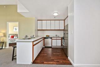 1489 Webster St, San Francisco CA  94115-3766 exterior