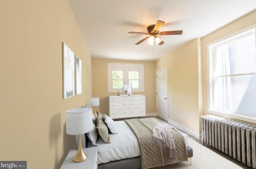 1649 Hunting Park Ave, Philadelphia PA 19140-2826 exterior