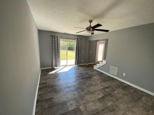 1503 Jamestown Dr, Auburn, GA 30011-3237