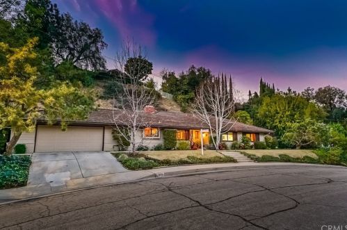 659 Puma Canyon Ln, Glendora, CA 91740-6351