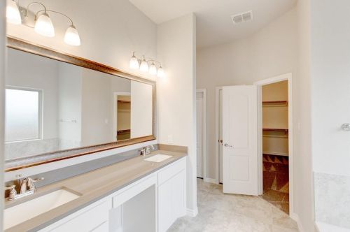 4016 Bendale Rd, Fort Worth TX 76116 exterior