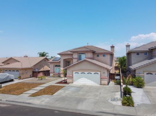1673 Camargue Ct, San Jacinto, CA 92582-3265