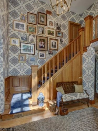 96 Lookout Rd, Mountain Lakes, NJ 07046-1206