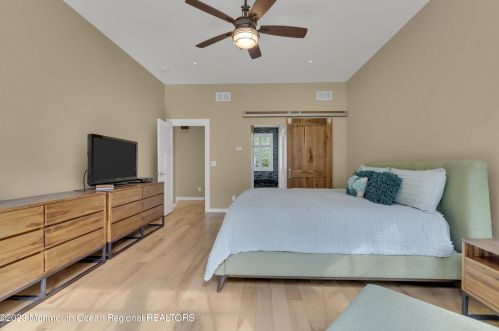 139 Cold Indian Spg Rd, Tinton Falls NJ 07712-3247 exterior