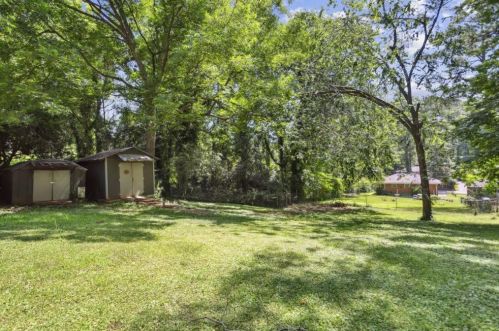 3180 Harris Dr, Atlanta GA  30344-4403 exterior